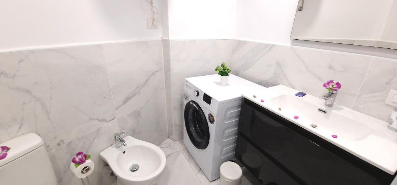 Fantastic 3 Bedroom Next Playa Las Americas & Wifi Free Playa Feñabe Bagian luar foto