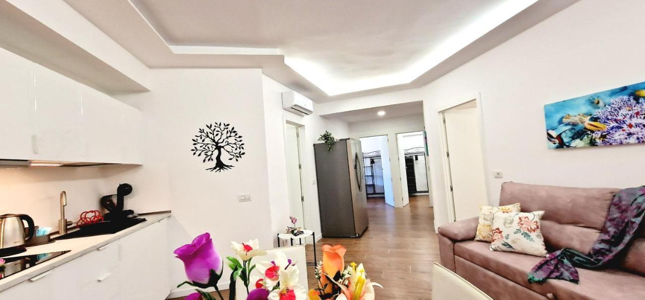 Fantastic 3 Bedroom Next Playa Las Americas & Wifi Free Playa Feñabe Bagian luar foto