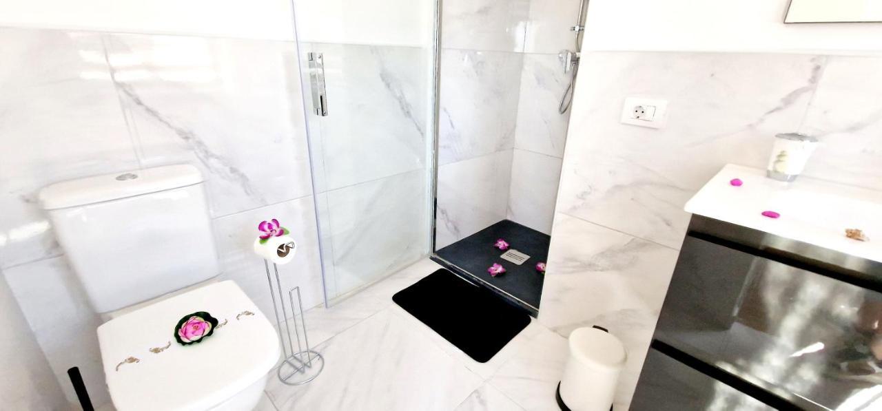Fantastic 3 Bedroom Next Playa Las Americas & Wifi Free Playa Feñabe Bagian luar foto